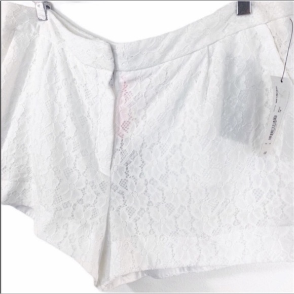 I 🖤 RONSON lace shorts NEW - Picture 4 of 10